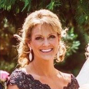 Meet your Posher, Evanna